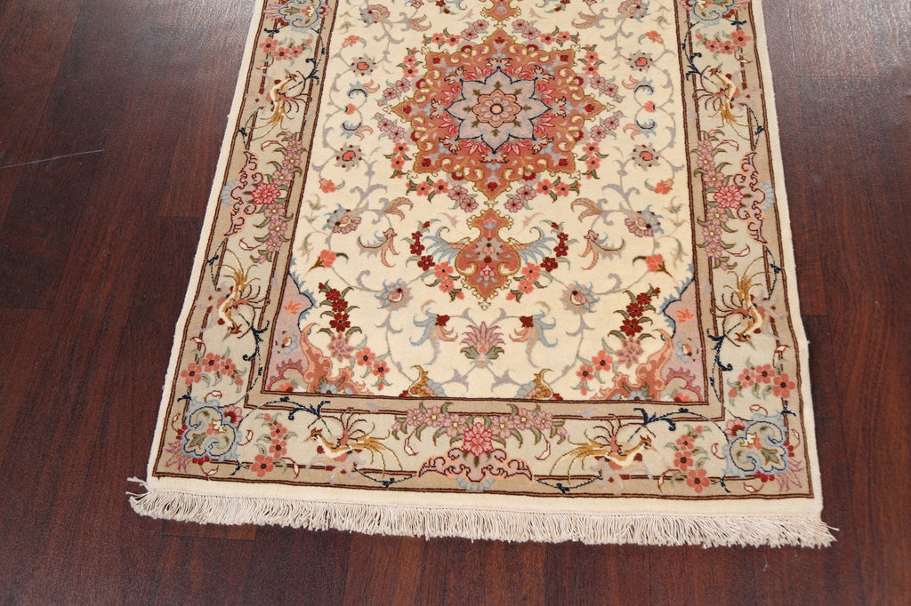 100% Vegetable Dye Wool/ Silk Tabriz Persian Runner Rug 3x23