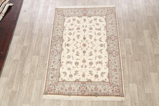 Wool/ Silk Floral Kashan Oriental Area Rug 5x7