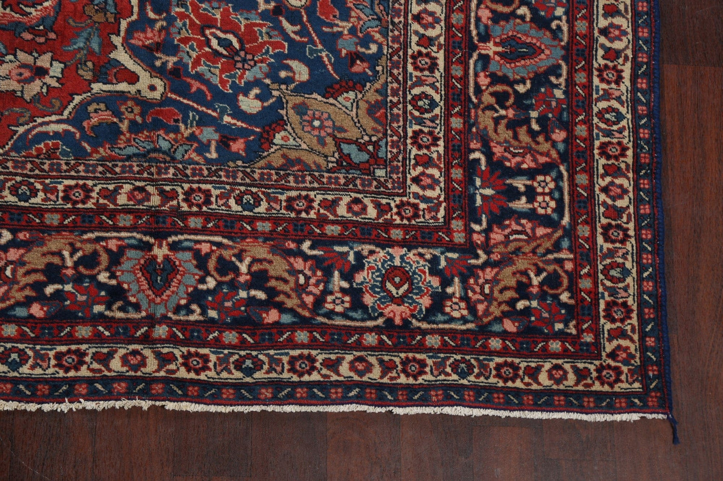 Antique Vegetable Dye Bakhtiari Persian Area Rug 9x13