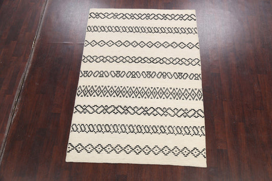 Modern Moroccan Oriental Area Rug 5x7