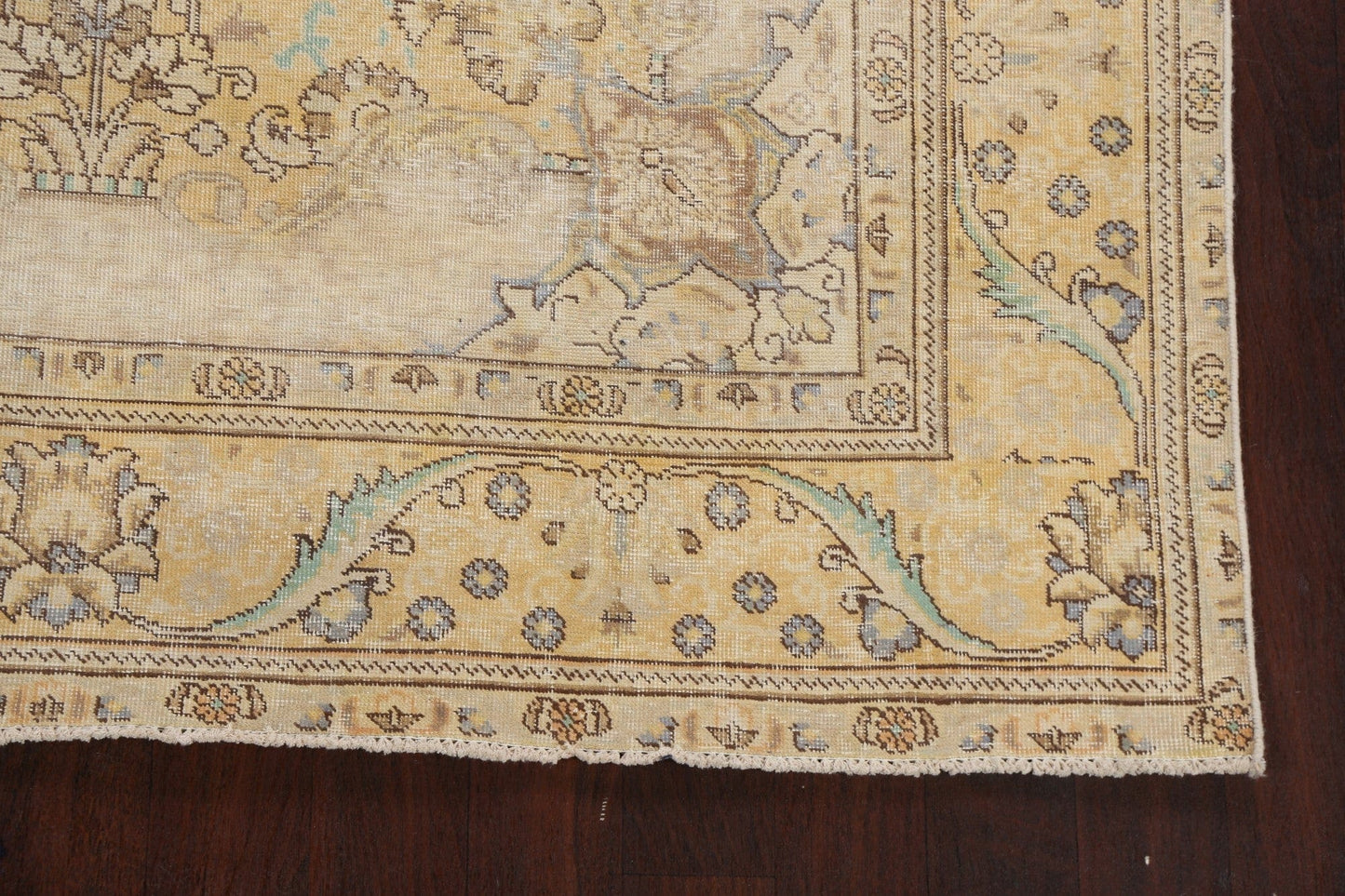 Floral Distressed Tabriz Persian Area Rug 6x9