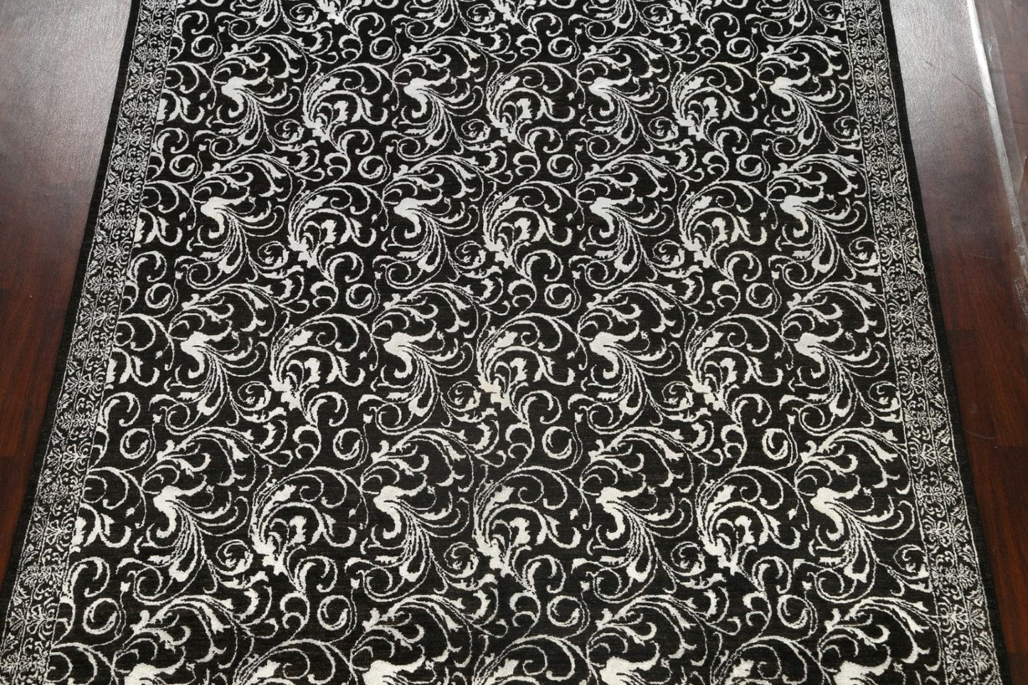 Vegetable Dye Black/ Silver Versace Oriental Area Rug 9x12