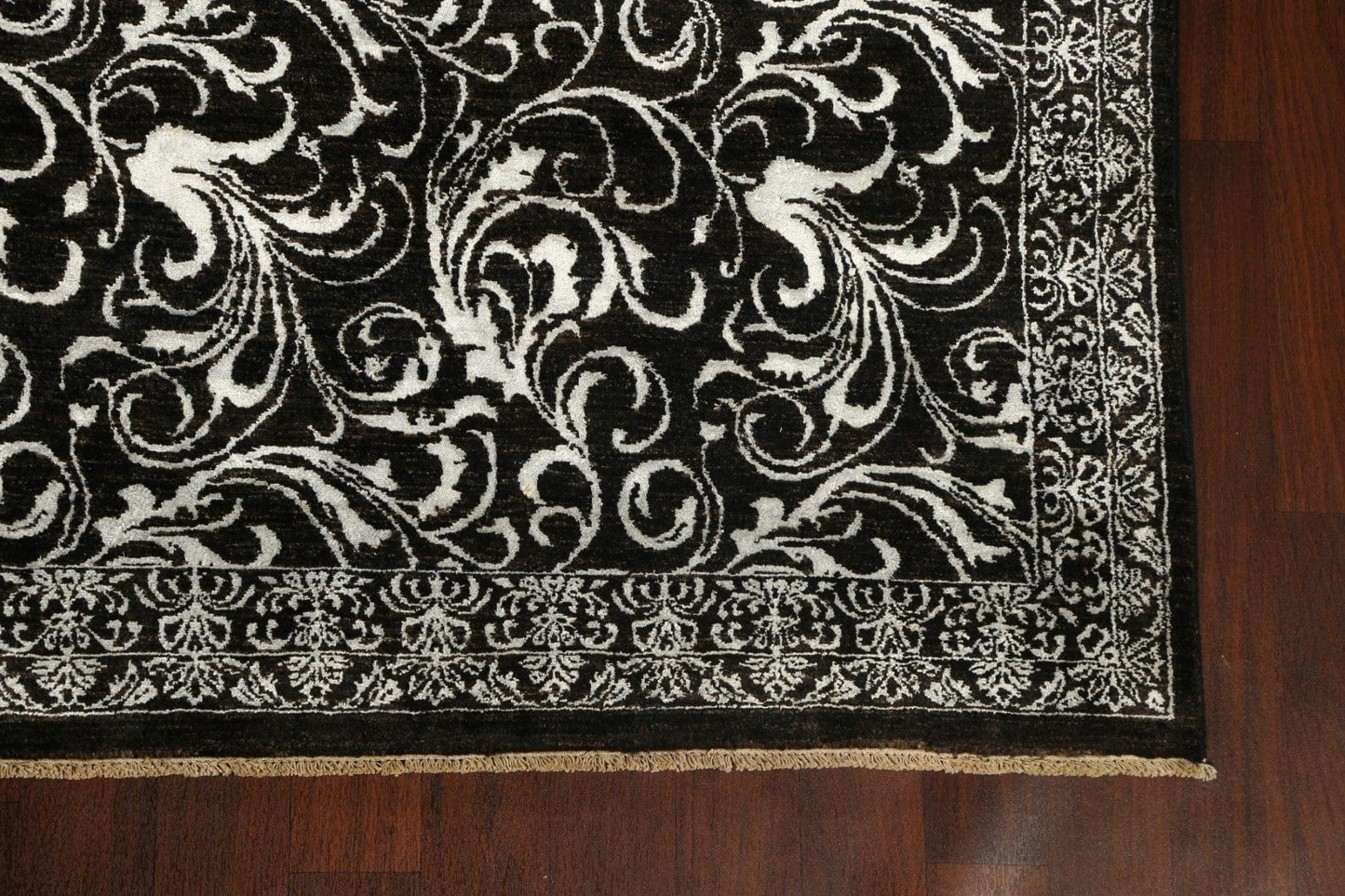 Vegetable Dye Black/ Silver Versace Oriental Area Rug 9x12