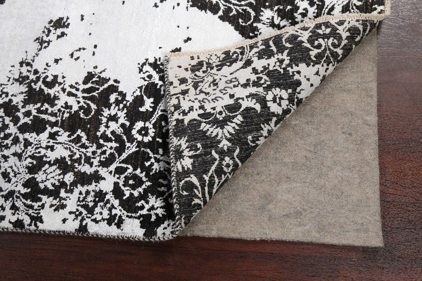 Vegetable Dye Distressed Black/ Silver Abstract Oriental Area Rug 6x9