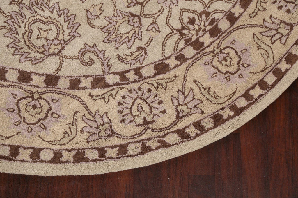 Hand-Tufted Floral Round Rug 10x10