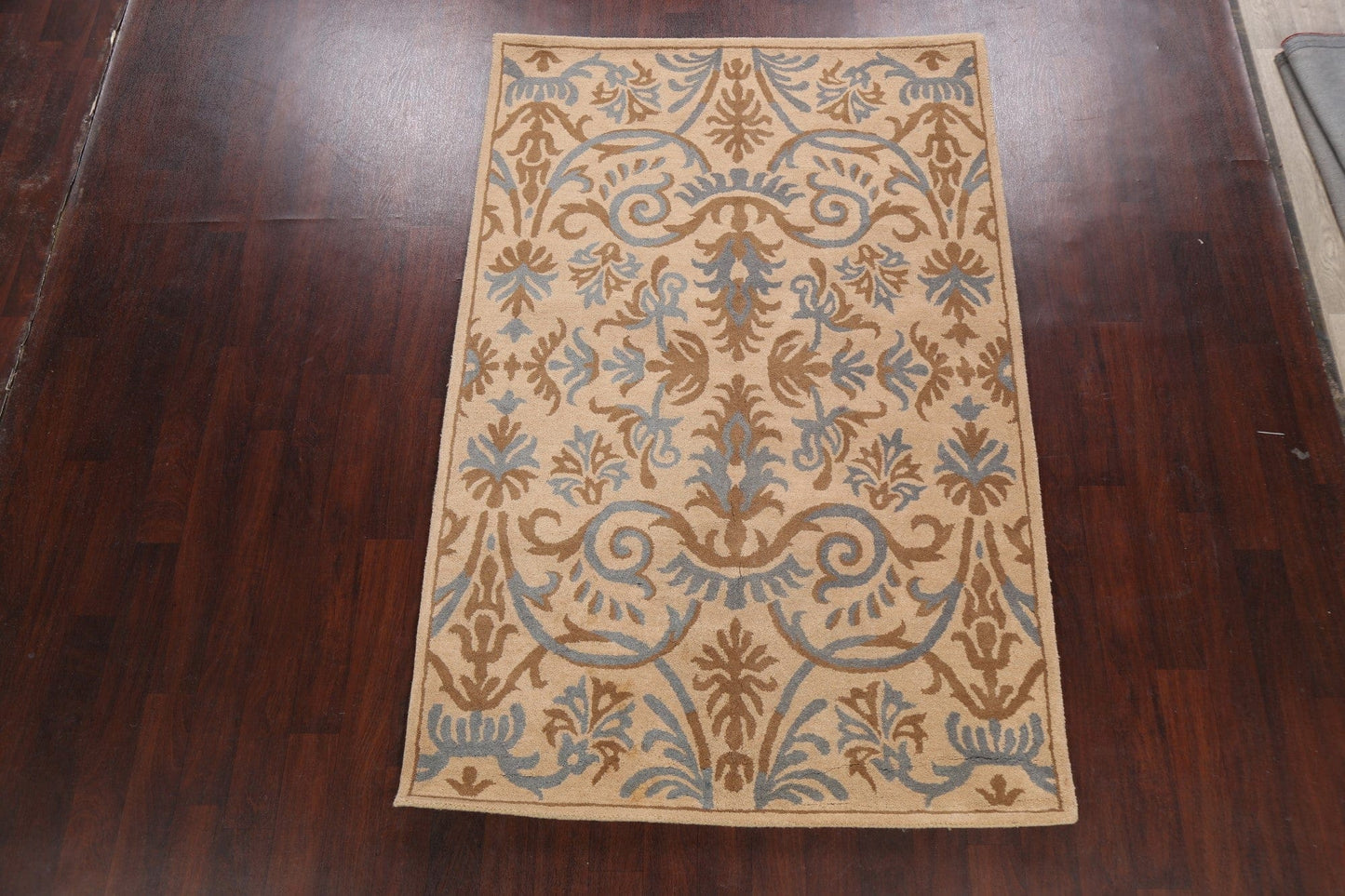 Floral Area Rug 5x8