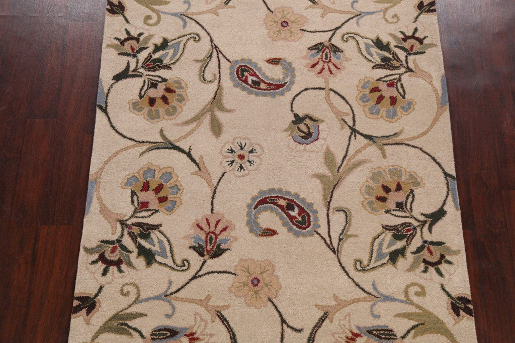 Floral Ivory Indian Area Rug 5x8