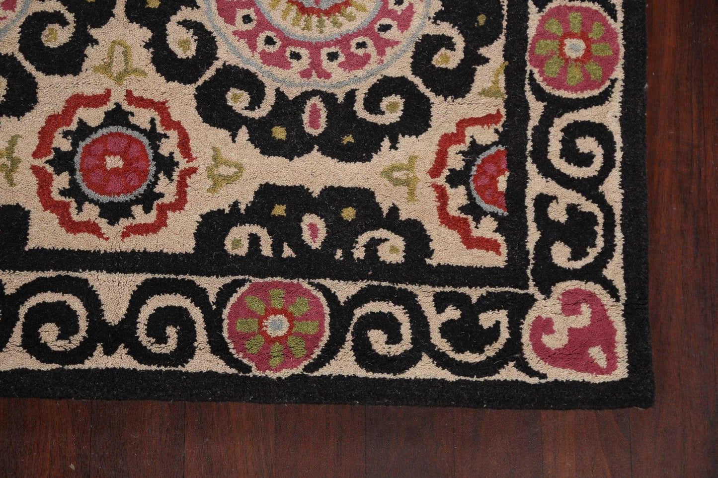 Floral Area Rug 5x8