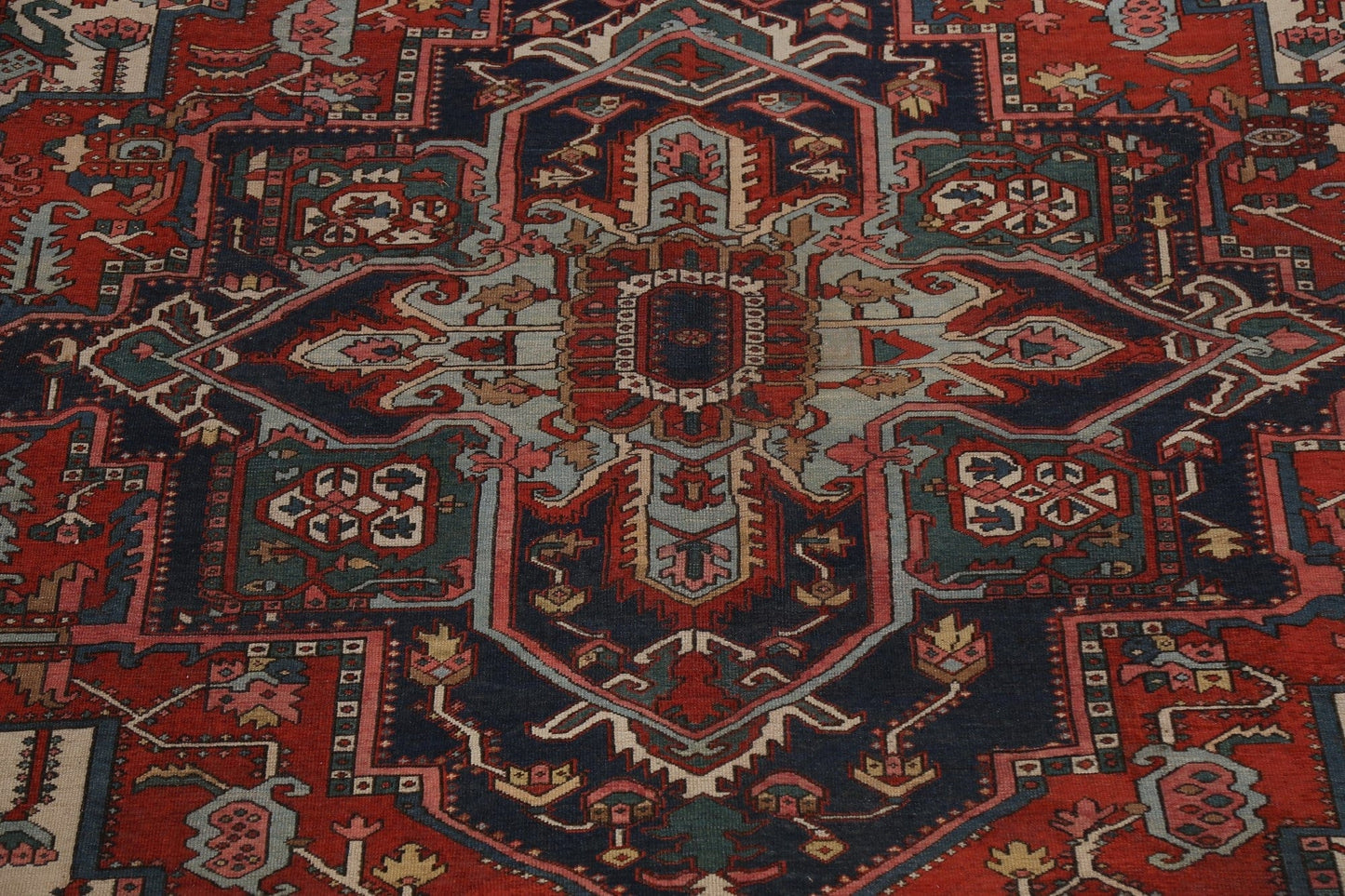 Pre-1900 Antique Vegetable Dye Heriz Serapi Persian Area Rug 10x13