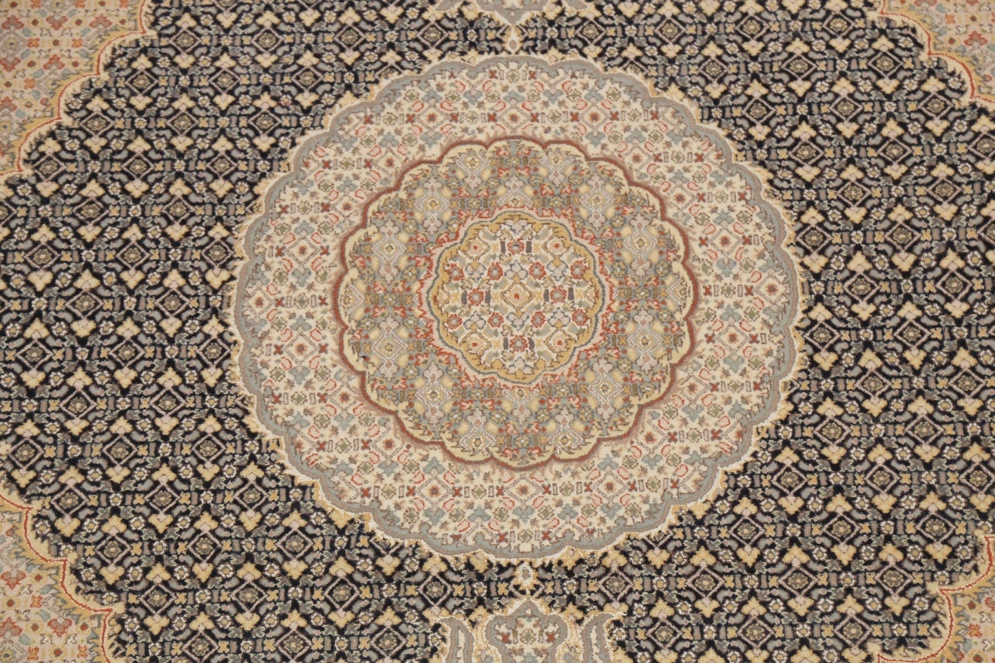 Round Tabriz Mahi Oriental Area Rug 8x8