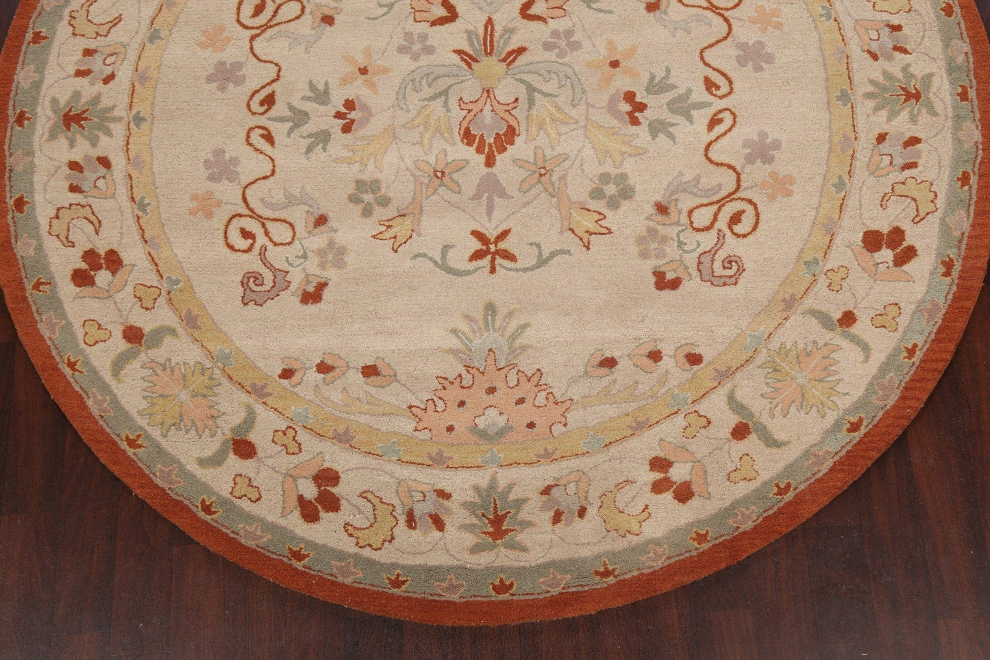 Hand-tufted Beige Round Rug 8x8