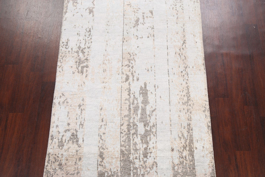 Contemporary Abstract Oriental Area Rug 5x8