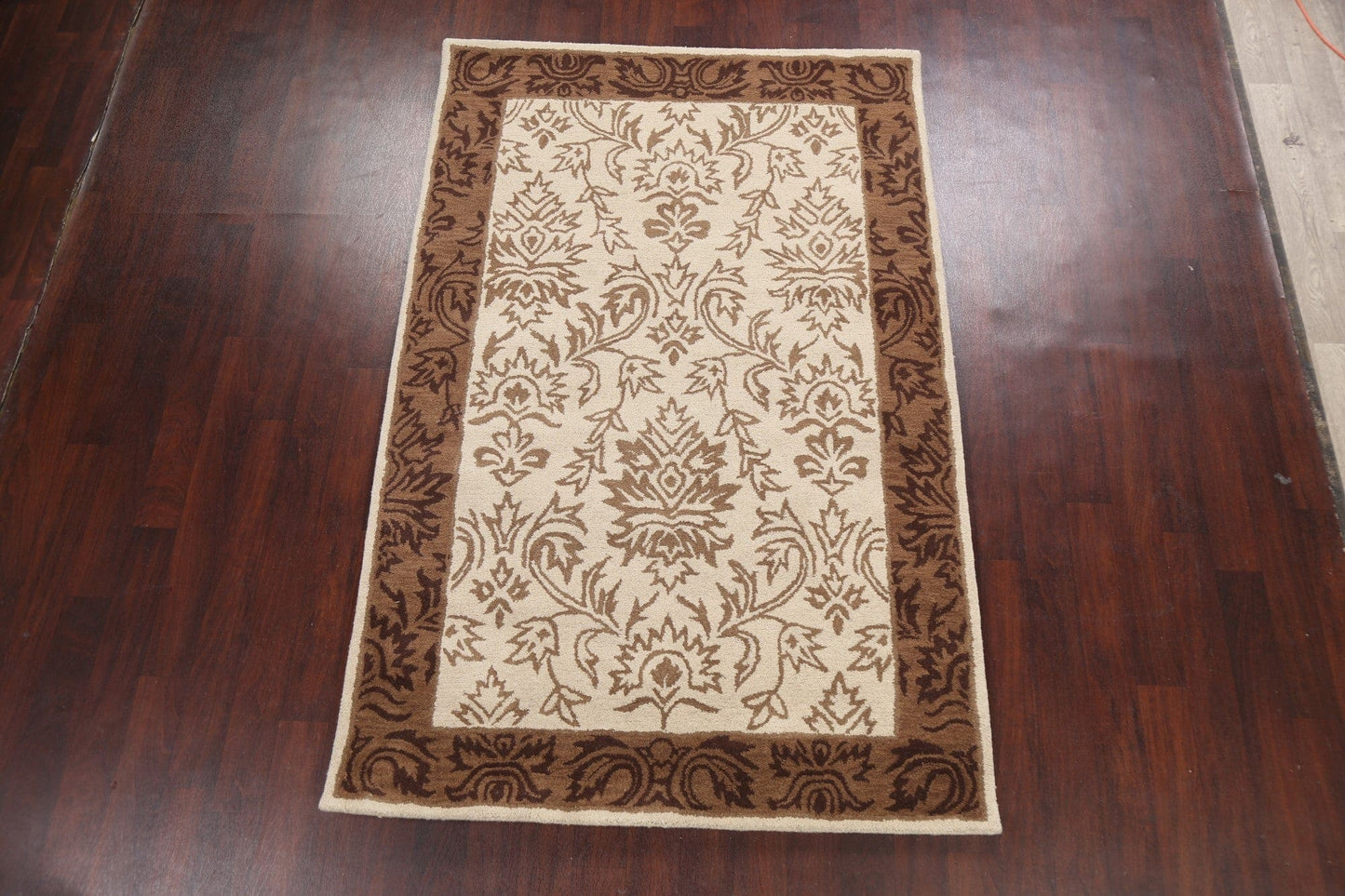 Floral Area Rug 5x8