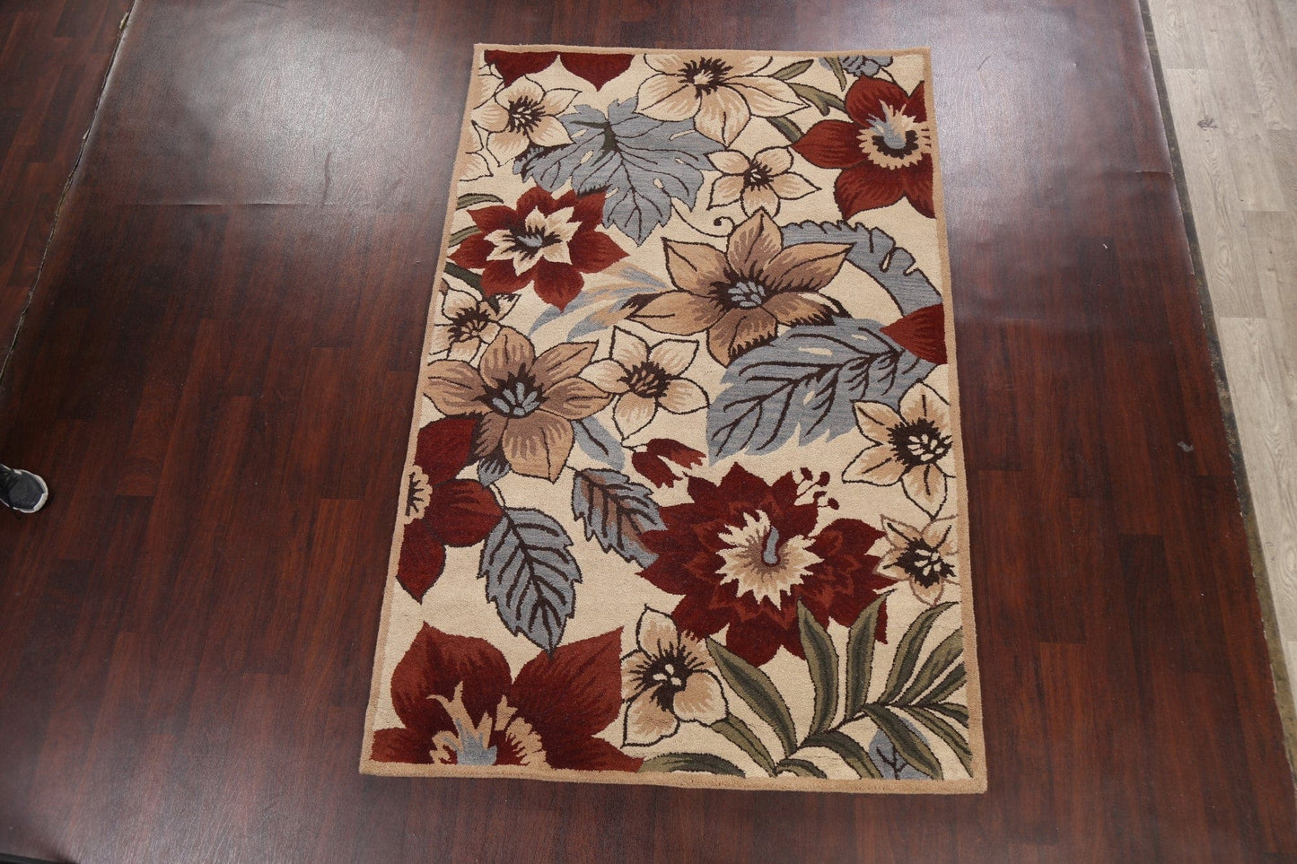 Floral Area Rug 5x8