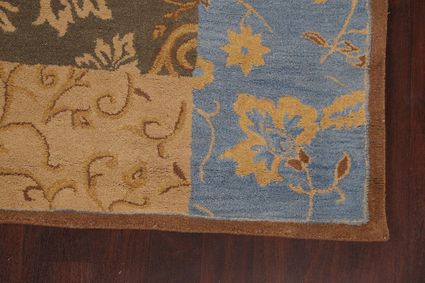 Floral Area Rug 5x8