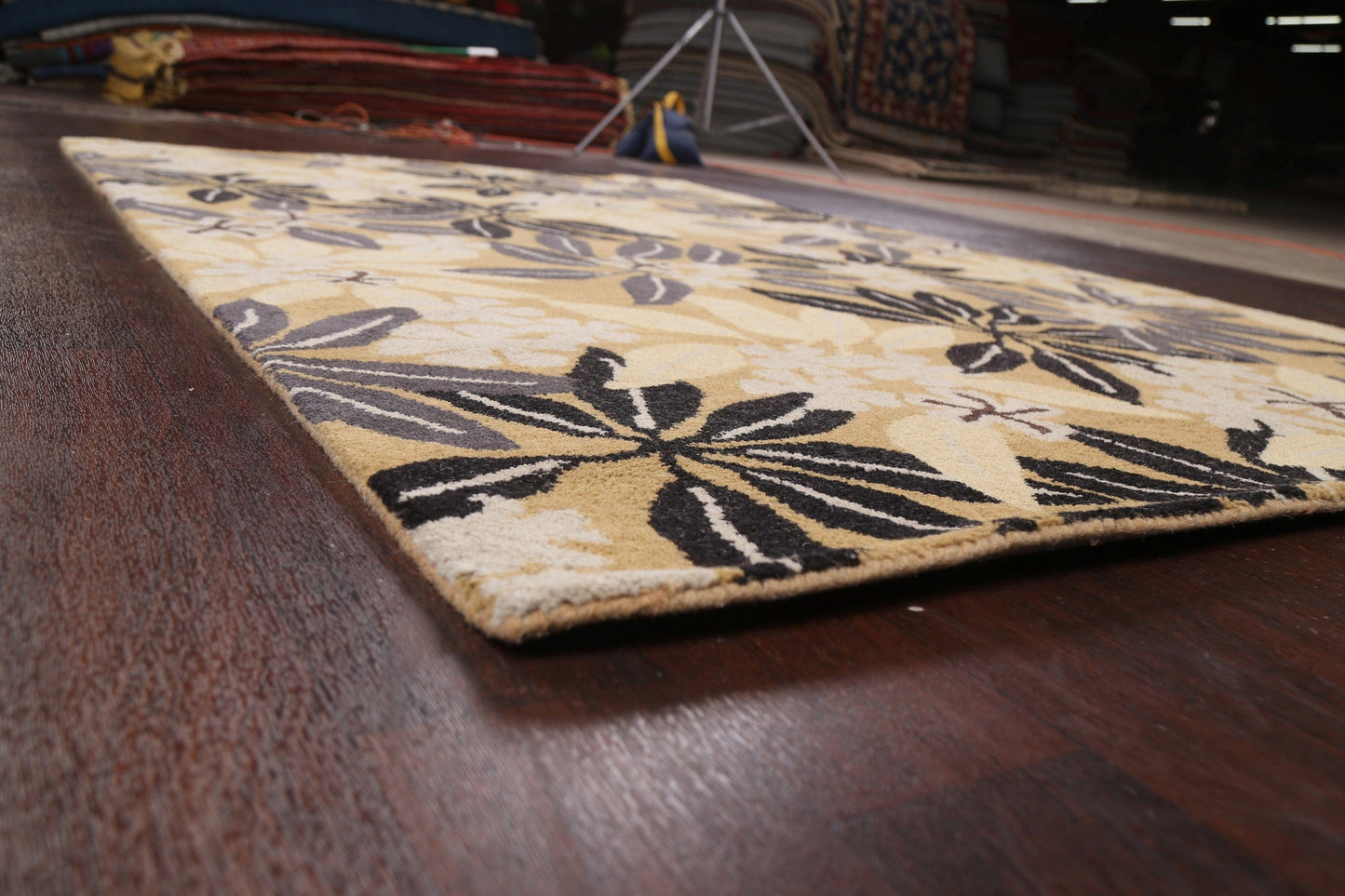 Floral Area Rug 5x8