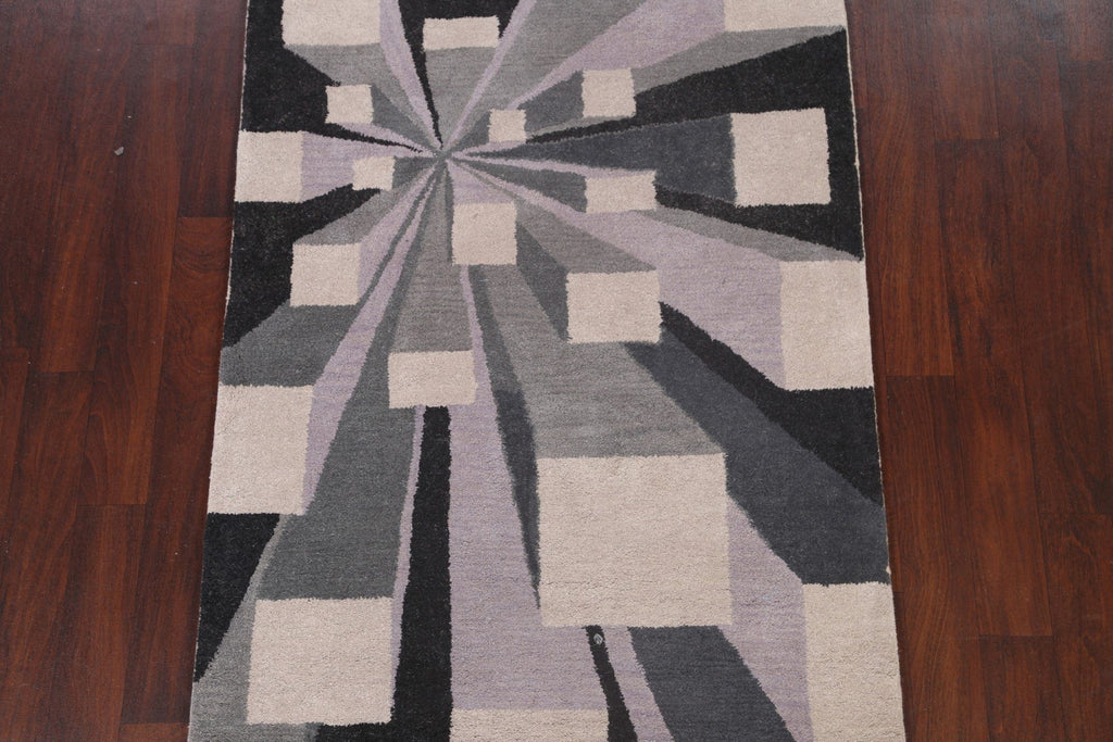 Hand-Tufted Contemporary Area Rug 4x6