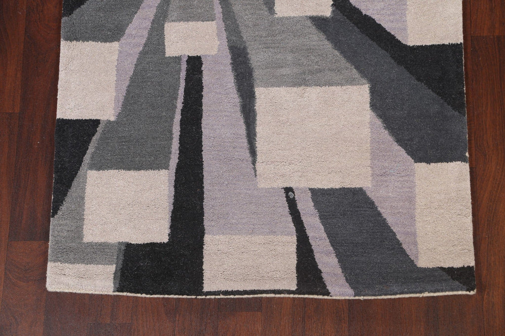 Hand-Tufted Contemporary Area Rug 4x6