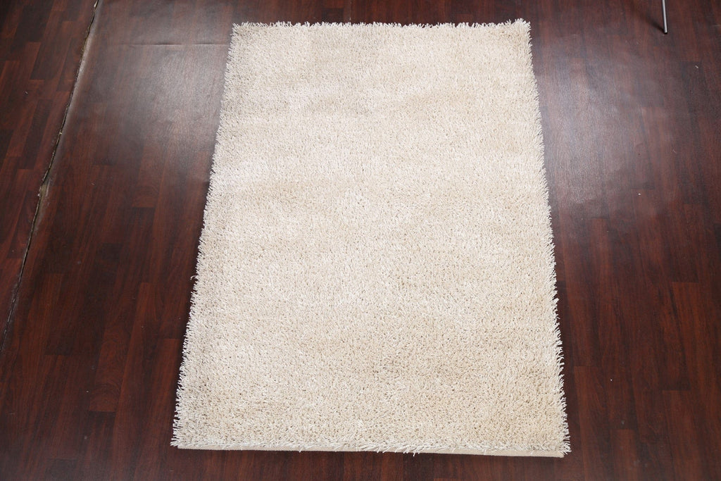 Plush White Shaggy Area Rug 5x7