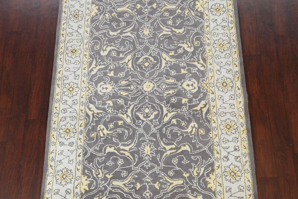 Hand-Tufted Floral Area Rug 5x8