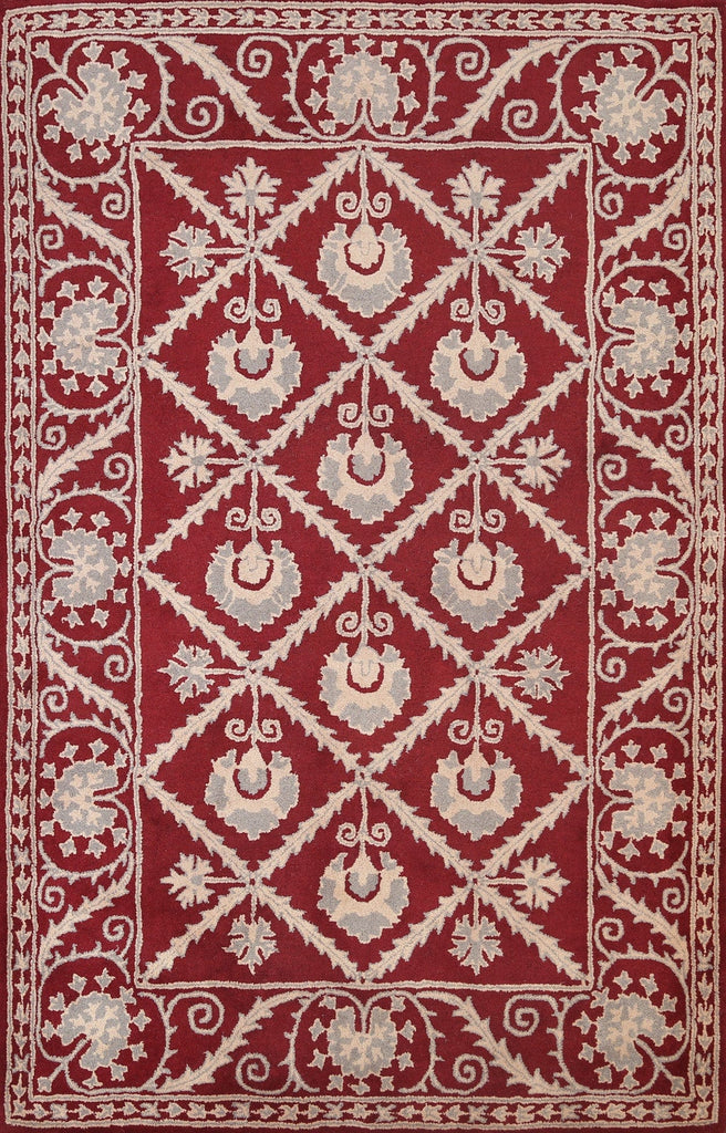 Hand-Tufted Floral Area Rug 6x8