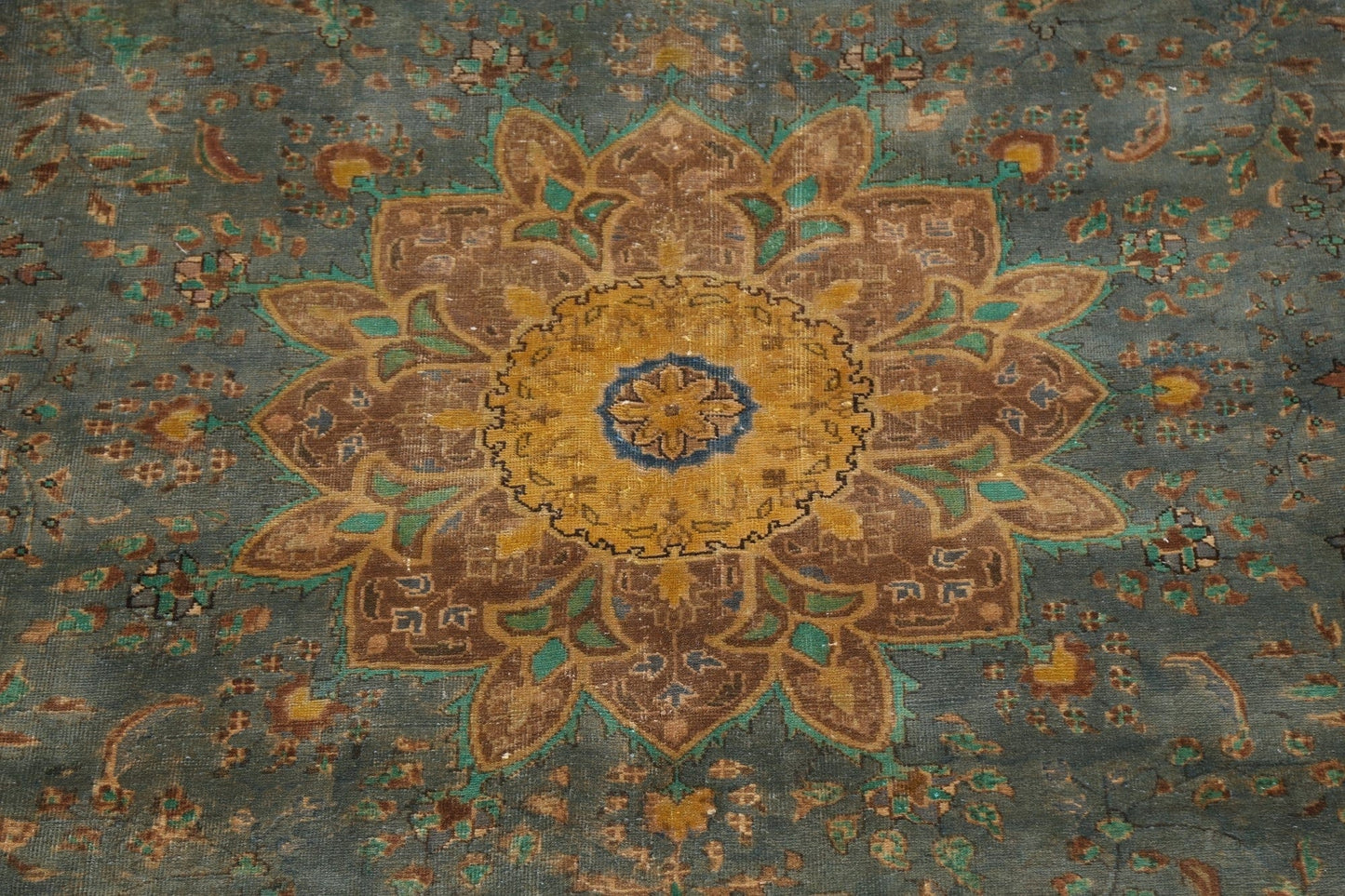 Floral Tabriz Persian Area Rug 9x12