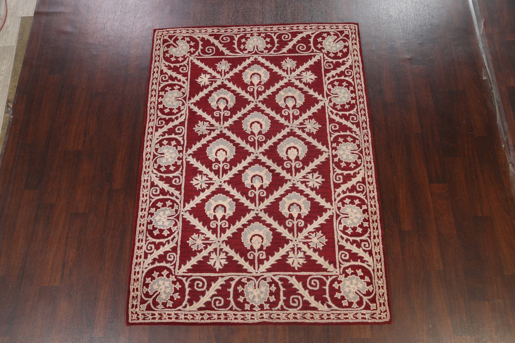 Hand-Tufted Floral Area Rug 6x8