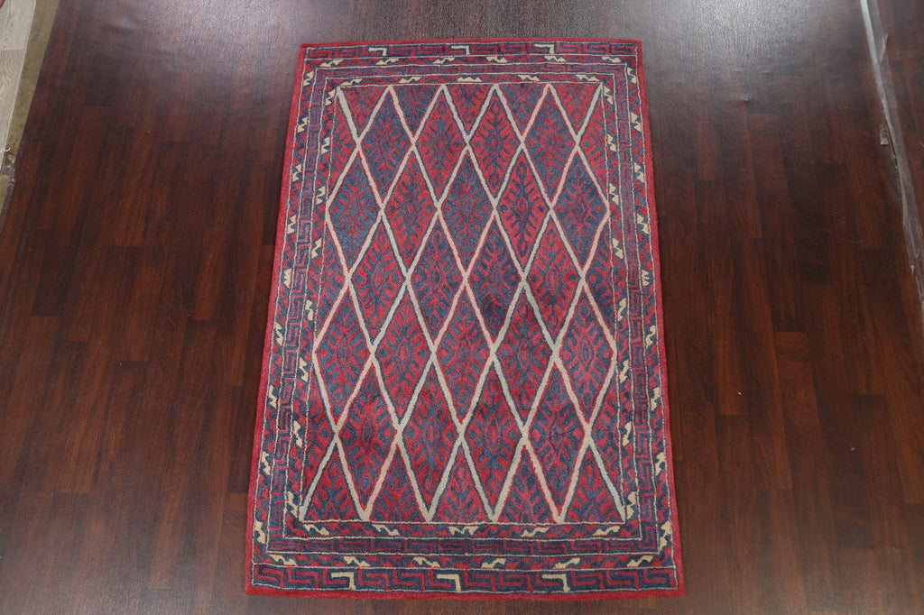 Hand-Tufted Geometric Area Rug 5x8