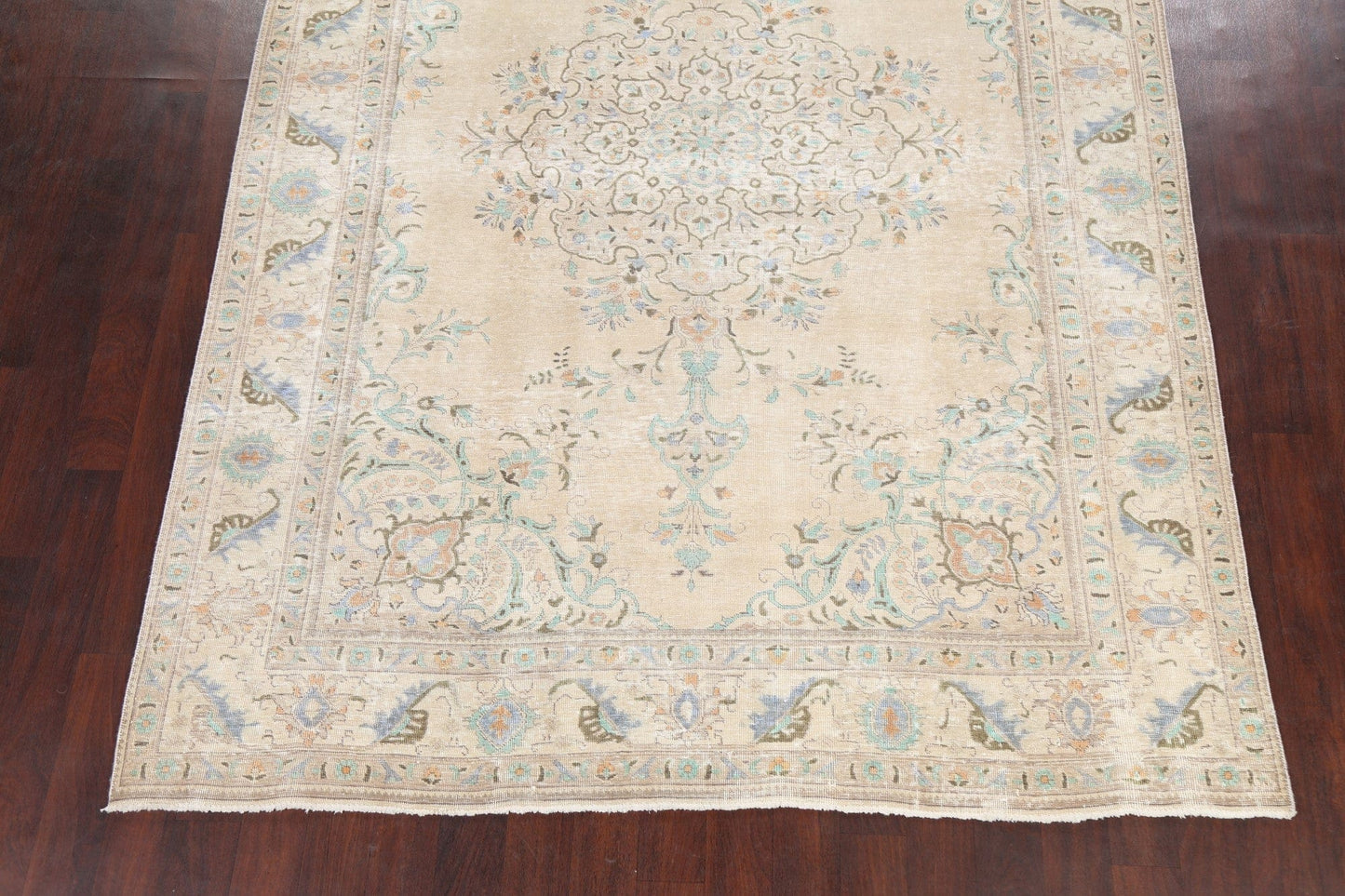 Floral Tabriz Persian Area Rug 7x10