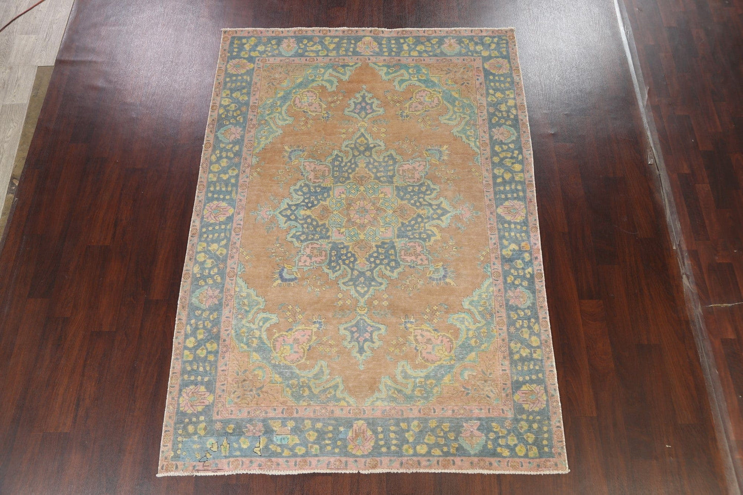 Floral Tabriz Persian Area Rug 6x9