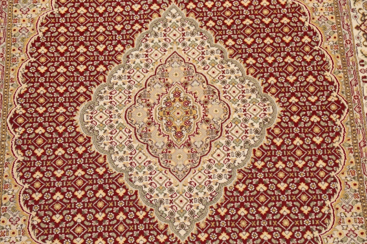 Traditional Tabriz Mahi Oriental Area Rug 5x9