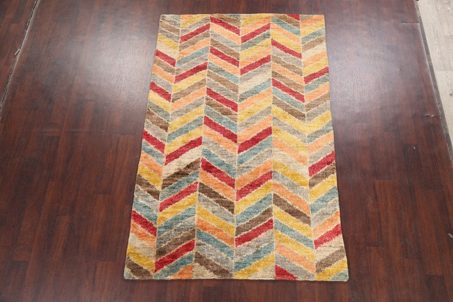 Modern Abstract Oriental Area Rug 5x8