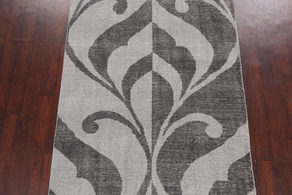 Modern Abstract Oriental Area Rug 5x7