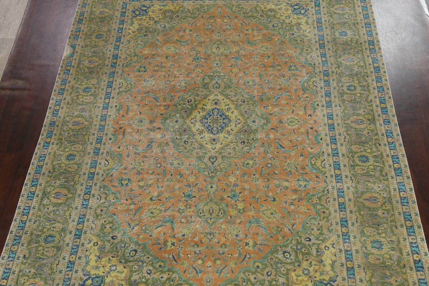 Distressed Floral Kashan Persian Area Rug 9x13