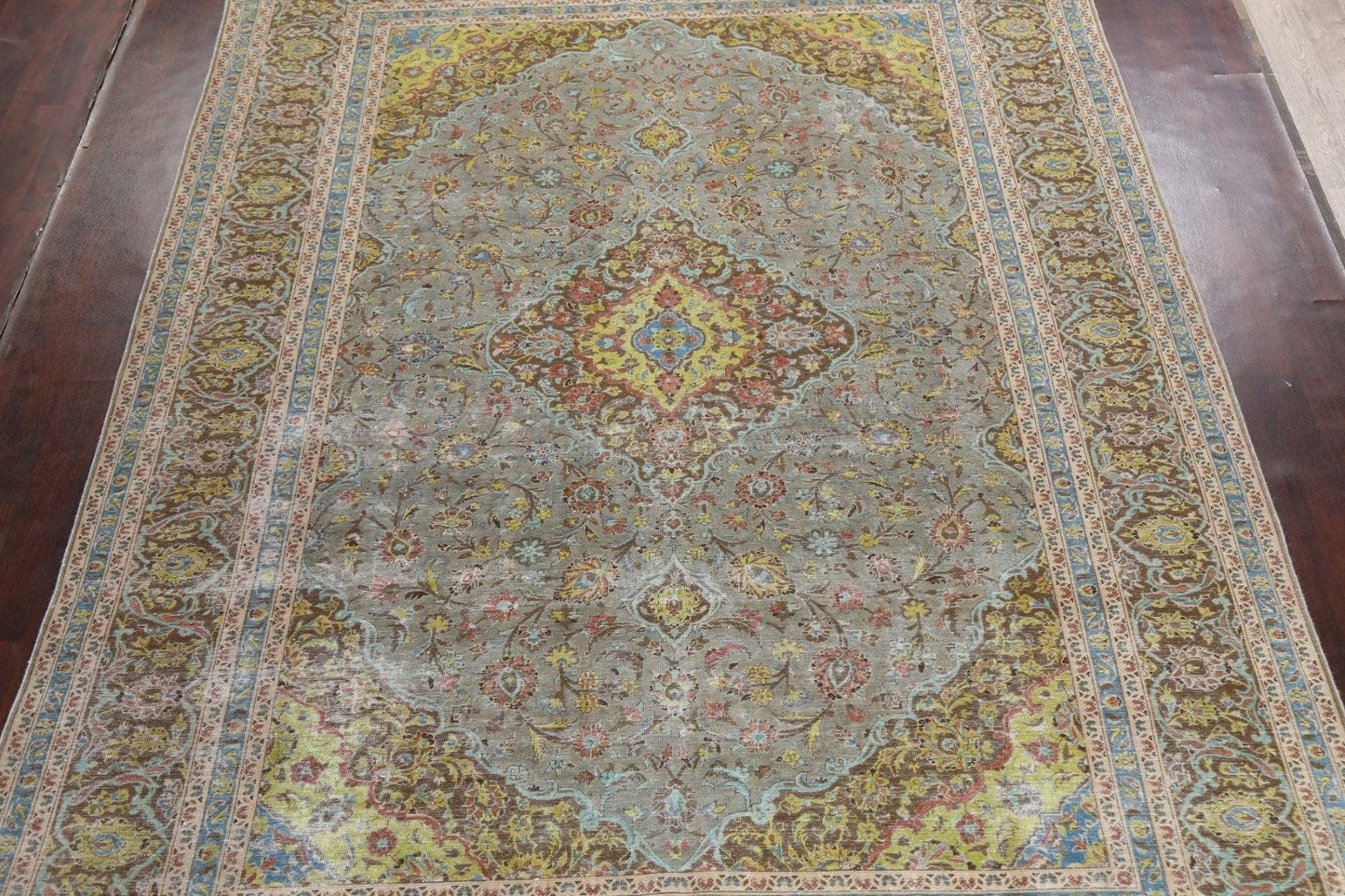 Traditional Distressed Kashan Persian Area Rug 10x13