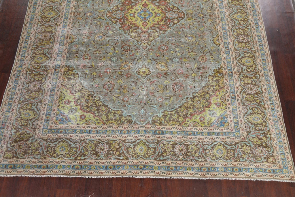 Traditional Distressed Kashan Persian Area Rug 10x13