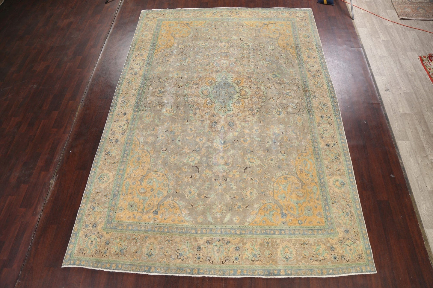 Traditional Distressed Tabriz Persian Area Rug 9x13