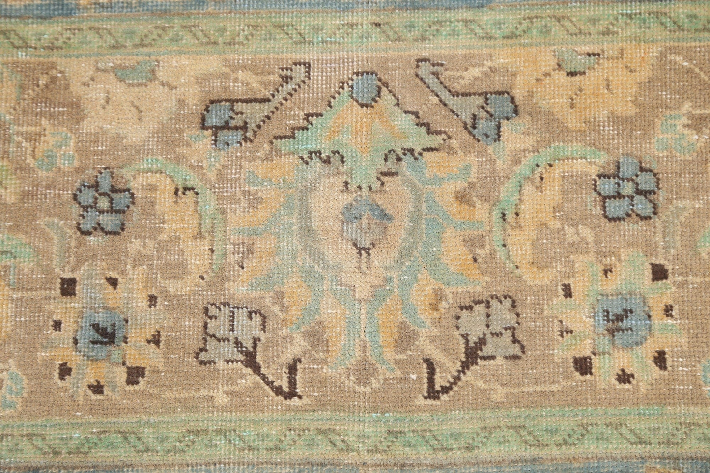 Traditional Distressed Tabriz Persian Area Rug 9x13