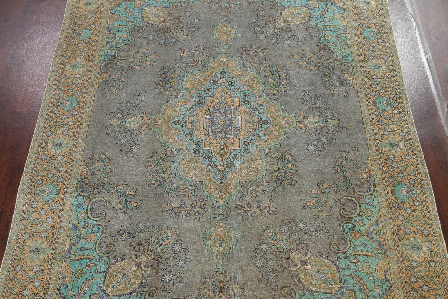 Traditional Distressed Tabriz Persian Area Rug 9x13