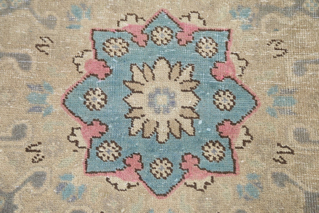 Traditional Distressed Mashad Persian Area Rug 9x13