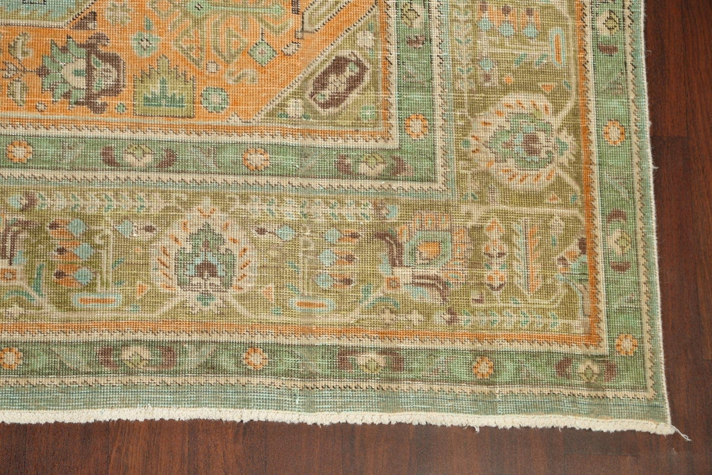 Distressed Traditional Tabriz Persian Area Rug 9x13