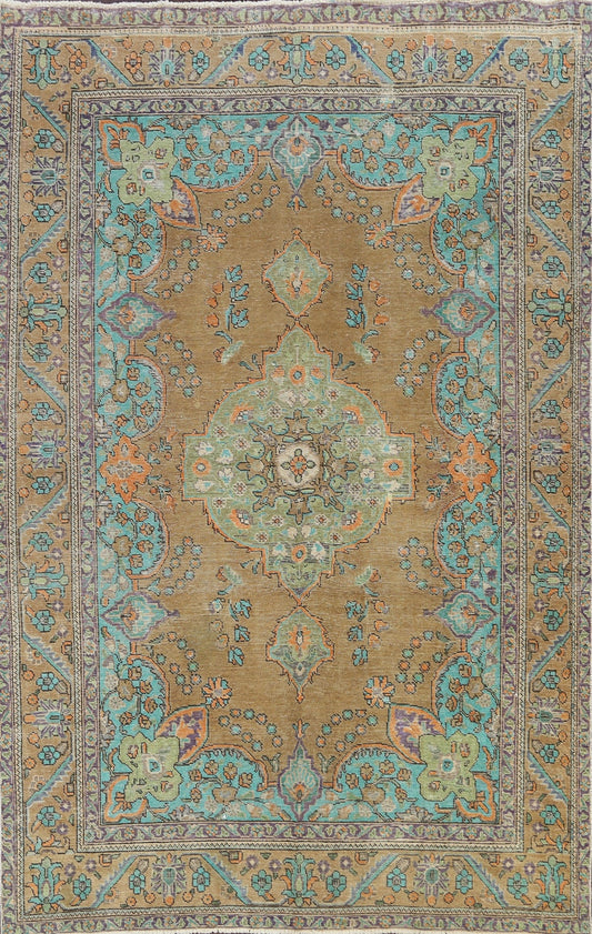 Traditional Distressed Mashad Persian Area Rug 7x10