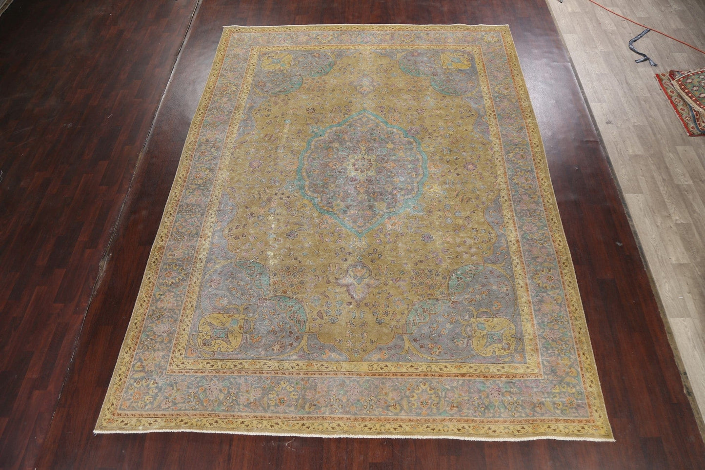 Traditional Floral Tabriz Persian Area Rug 9x13