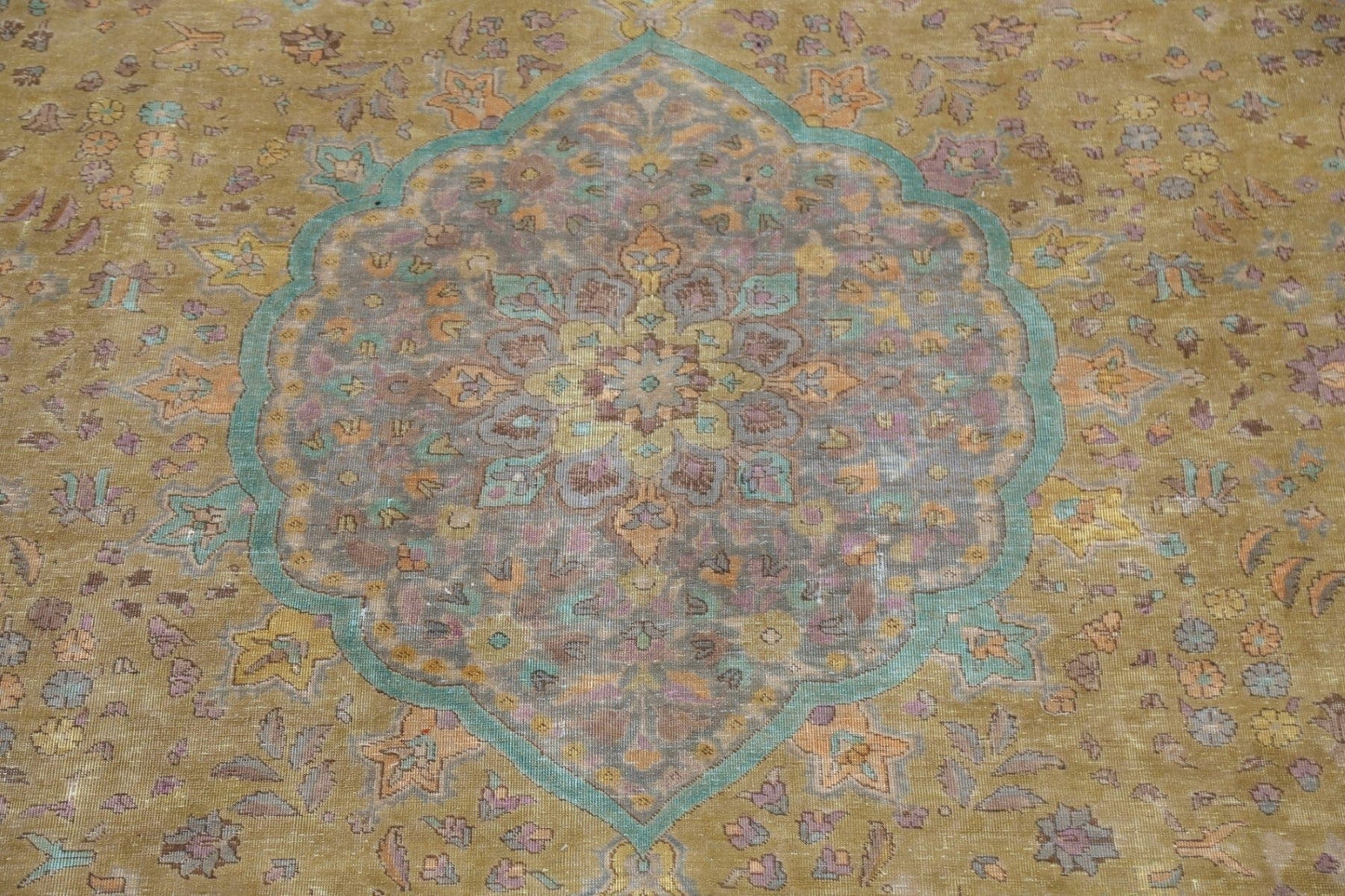 Traditional Floral Tabriz Persian Area Rug 9x13