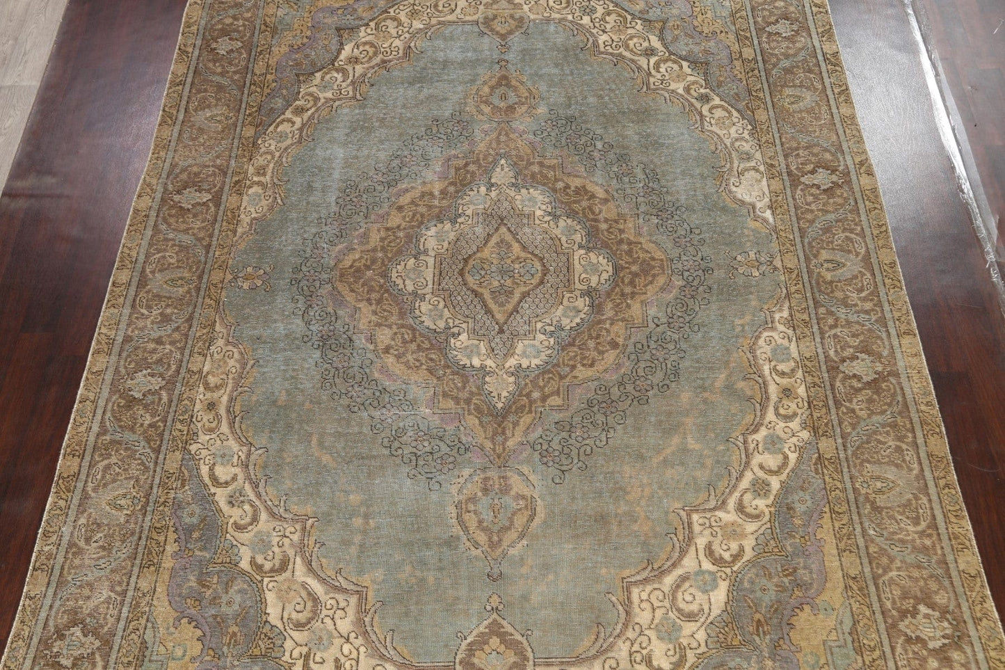 Traditional Distressed Tabriz Persian Area Rug 9x13