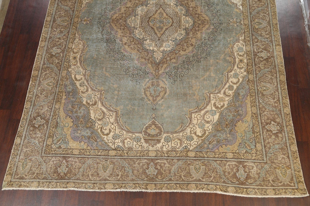 Traditional Distressed Tabriz Persian Area Rug 9x13