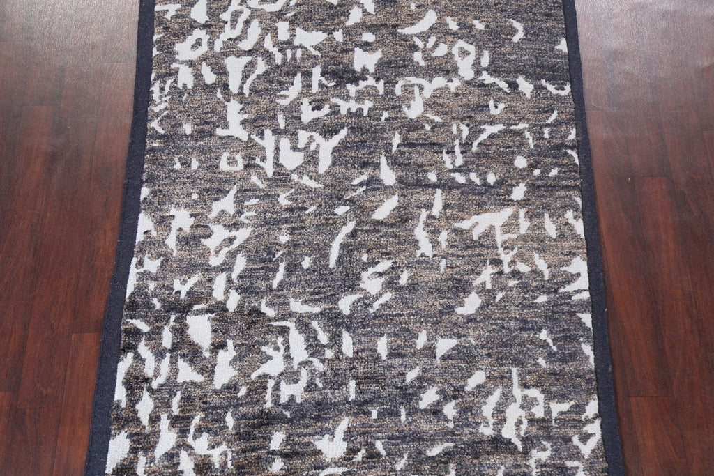 Contemporary Abstract Oriental Area Rug 5x7