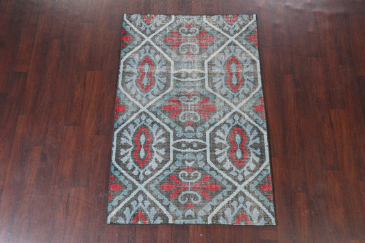 Distressed Geometric Area Rug 4x6