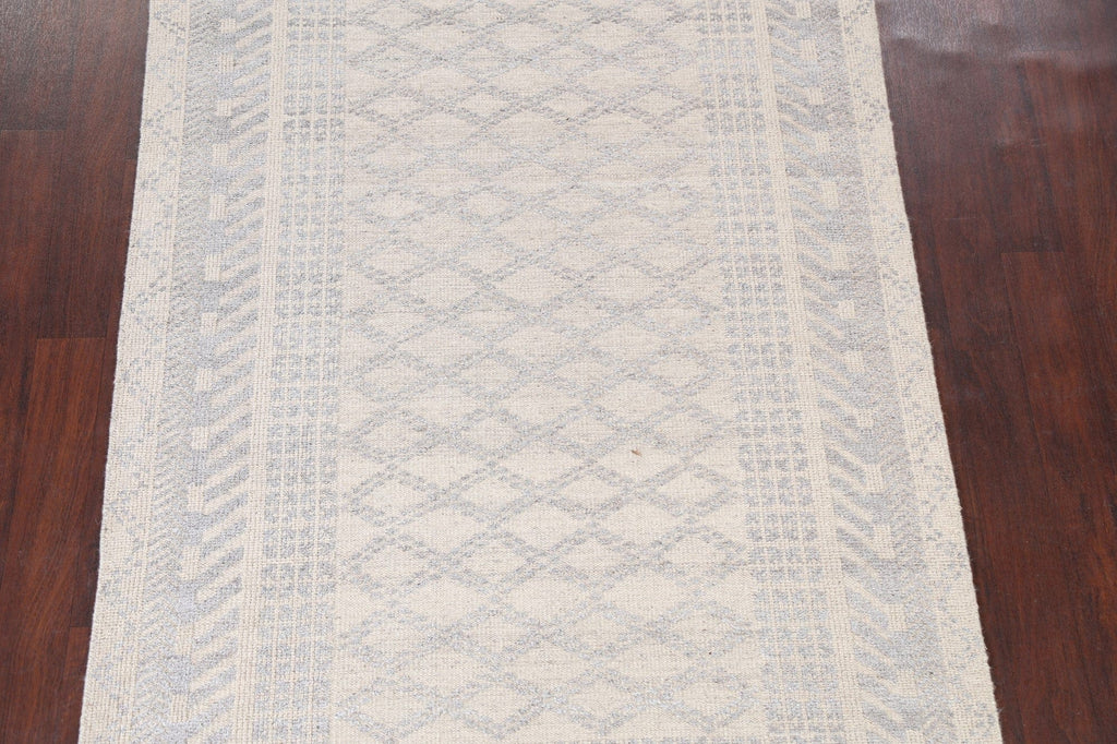 Trellis Moroccan Area Rug 5x8