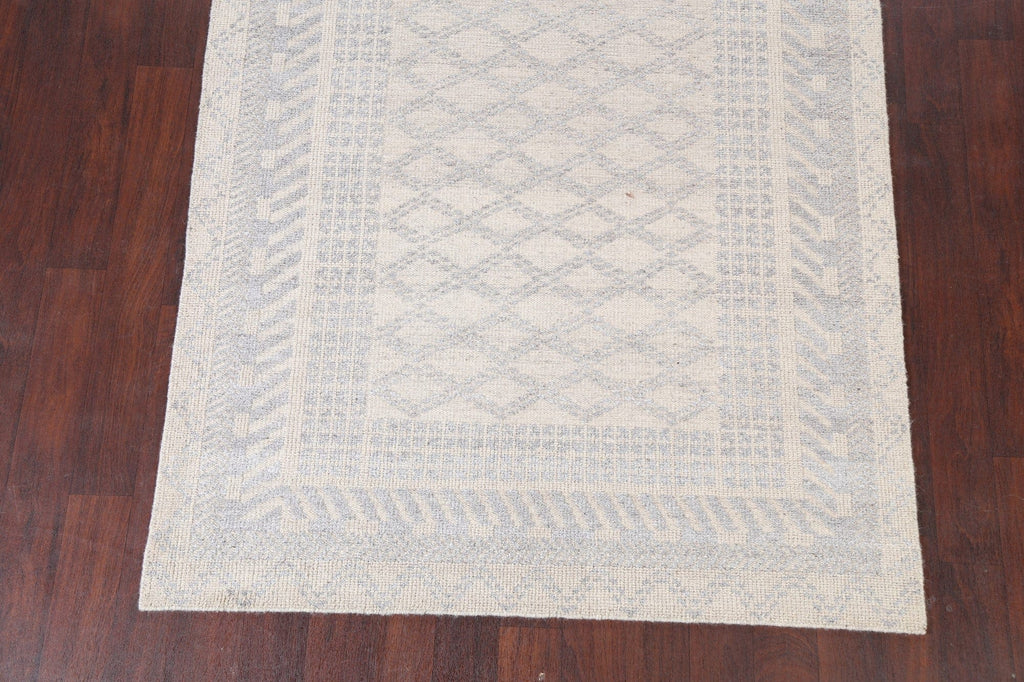 Trellis Moroccan Area Rug 5x8